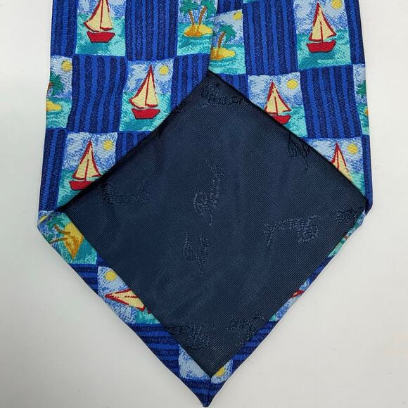 Vintage 100% Silk Charleston Tie Rack made in Italy Sail Boat Pattern Mens Tie - Picture 5 of 5